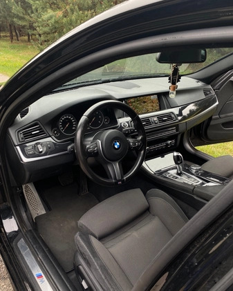 BMW Seria 5 cena 77000 przebieg: 227000, rok produkcji 2016 z Wołomin małe 562